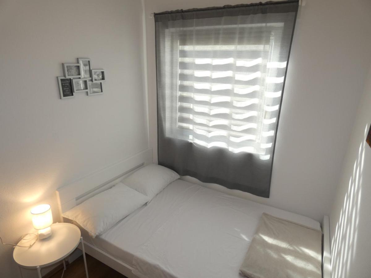 Holiday House Sia Ясенице Екстериор снимка